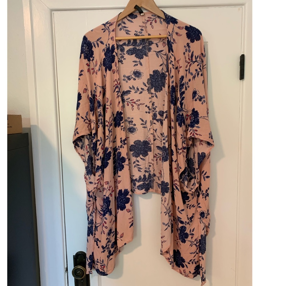 Lane Bryant Pink Floral Kimono Overpiece